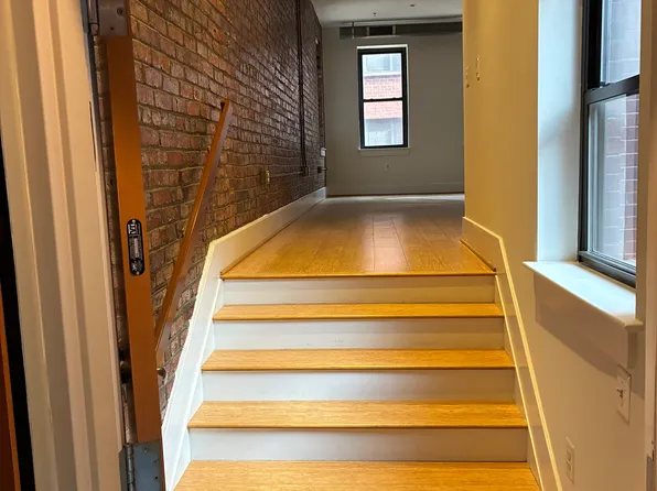 1440 Church St NW APT 307, Washington, DC 20005