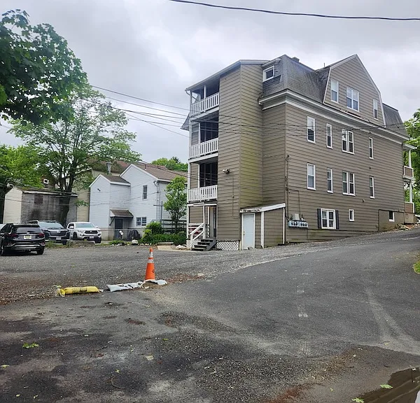 6 Richmond Ave #1 — Photo 15