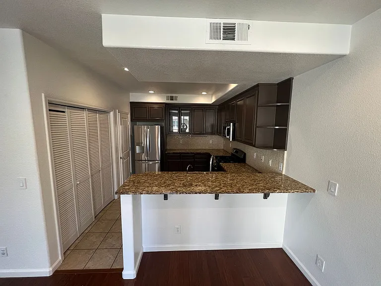 1141 Rock Ave — Photo 13