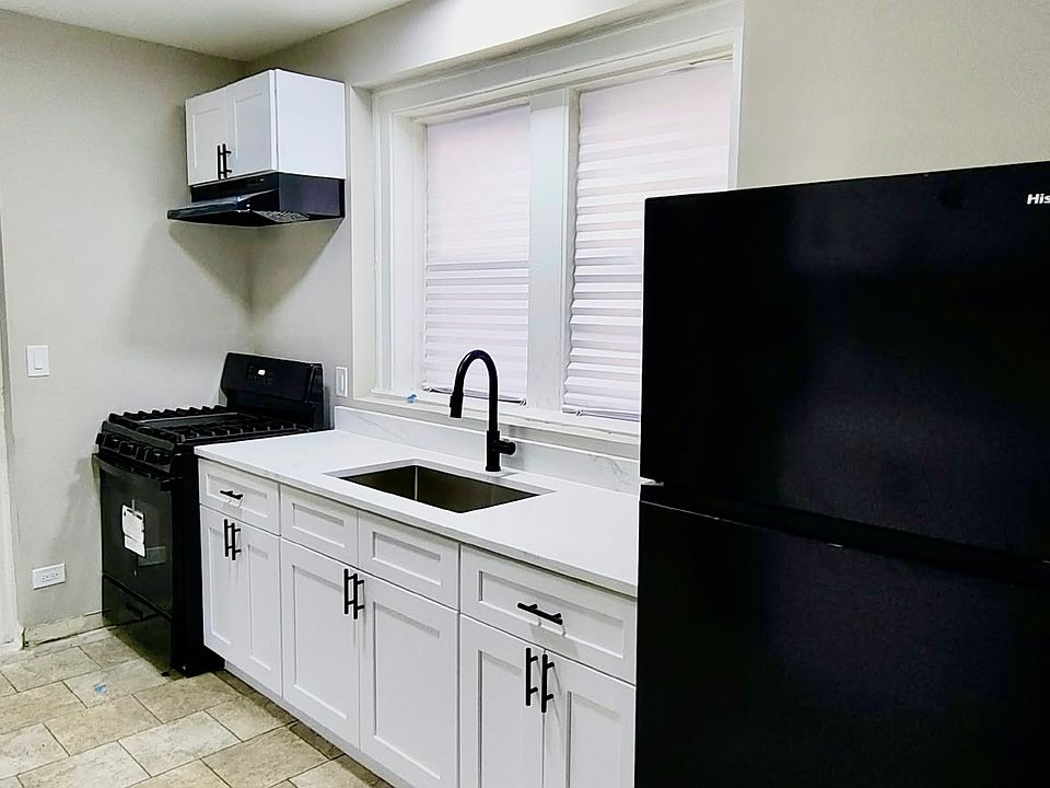 1st image of 7425 S Chappel Ave #1