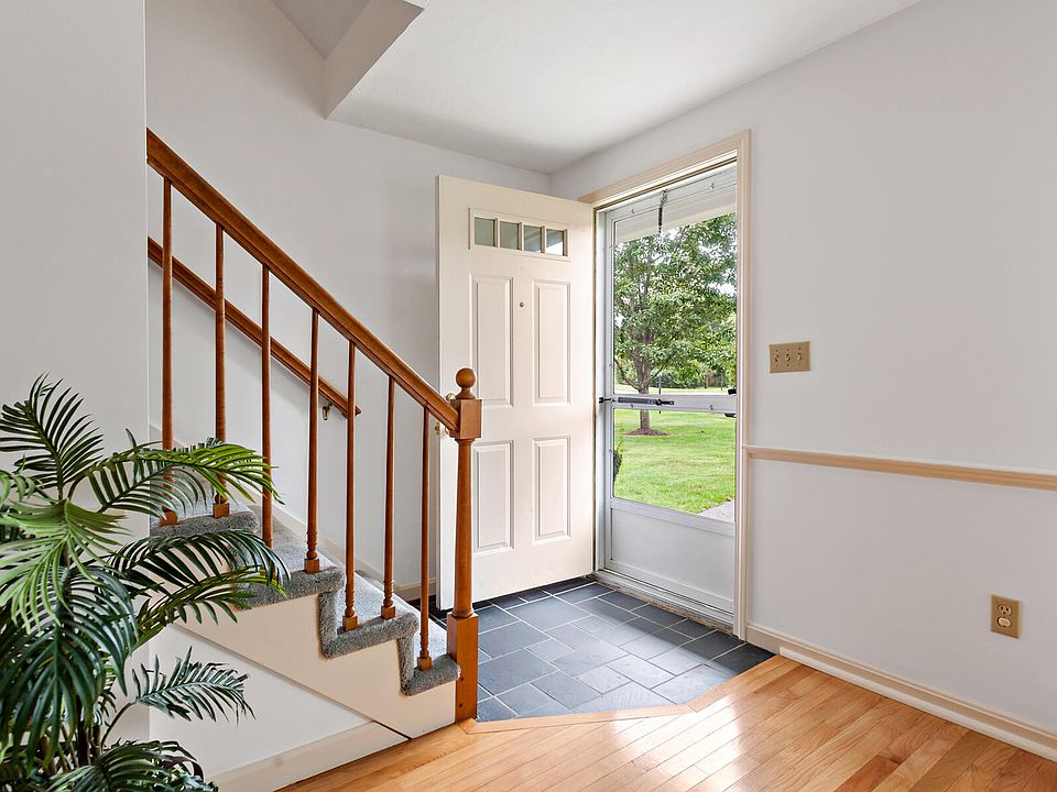 36 Atkins Road UNIT B3, East Sandwich, MA 02537 Zillow