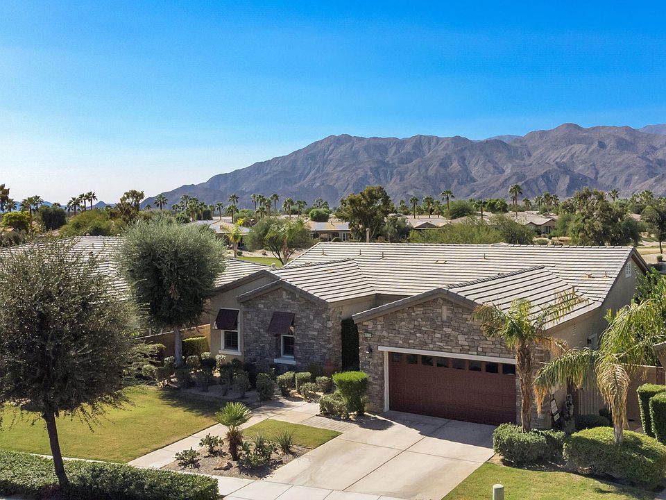 1st image of 60259 Prickly Pear Ln