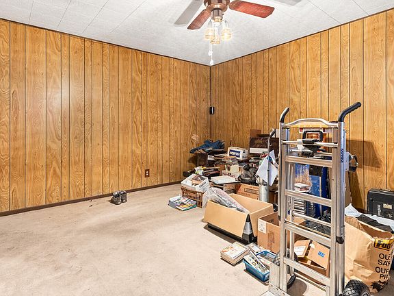5th image of 1136 S 12th Ave