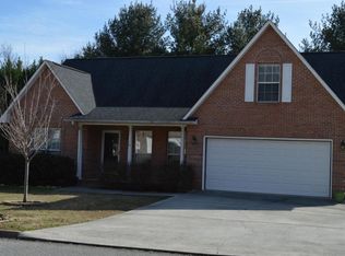 11412 Goldenview Ln, Knoxville, TN 37932