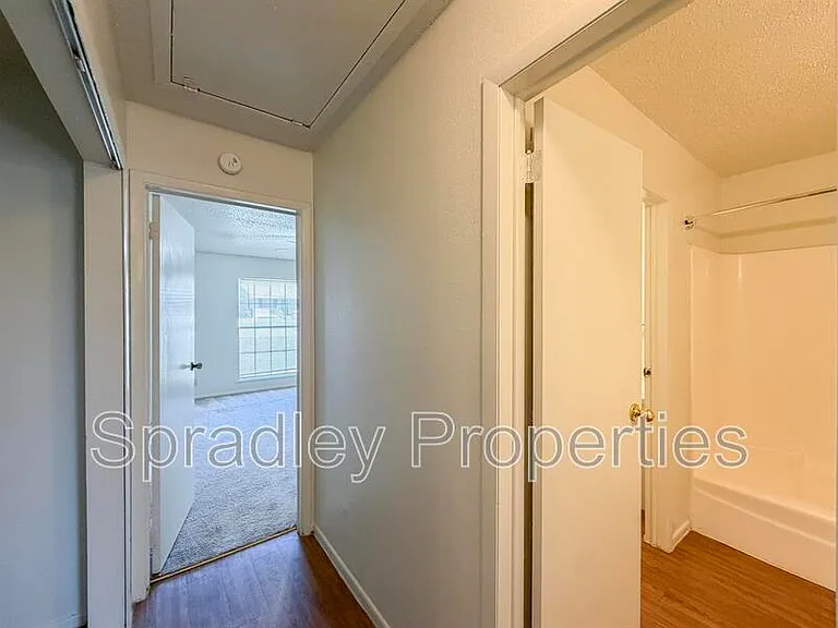 3705A Ivanhoe Dr — Photo 11