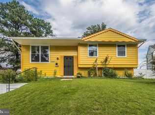 5615 Duchaine Dr, Lanham, MD 20706