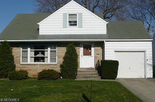 1st image of 359 Halle Dr
