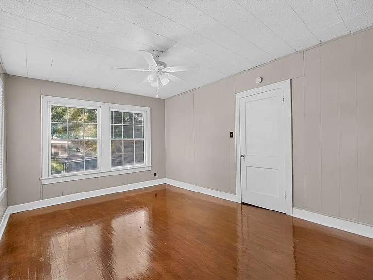 4205 Avenue B #GARAPT — Photo 19