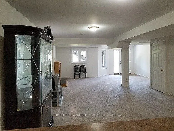 53 Brillinger St #WALKOUT BASEMENT — Photo 16