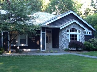 19340 162nd Ave NE, Woodinville, WA 98072