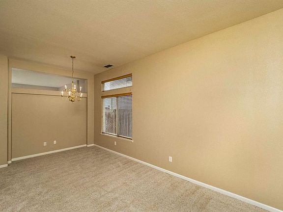 5th image of 1510 Baines Ave
