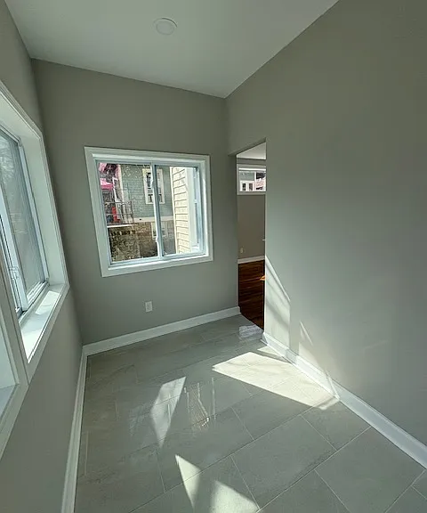 436 Hawthorne Ave — Photo 15