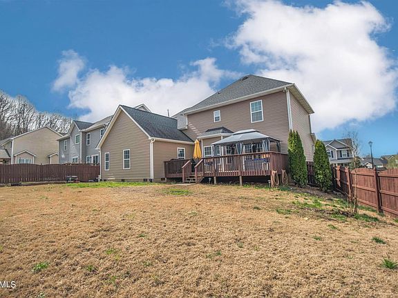 3rd image of 2518 Sparkling Star Ln