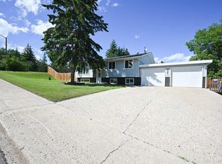 5005 S 44th Ave, Athabasca, AB T9S 1J1