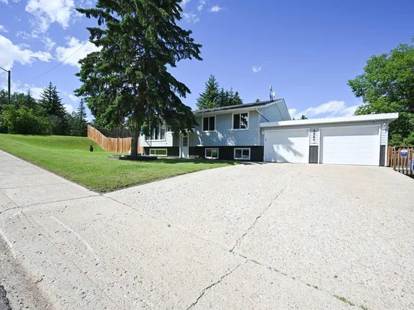 5005 S 44th Ave, Athabasca, AB T9S 1J1