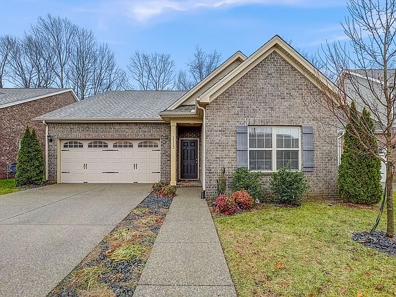 2nd image of 115 Auxley Ct