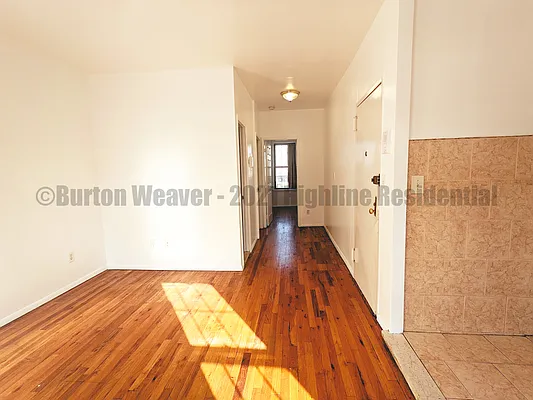 Rented by Highline Residential | media 5