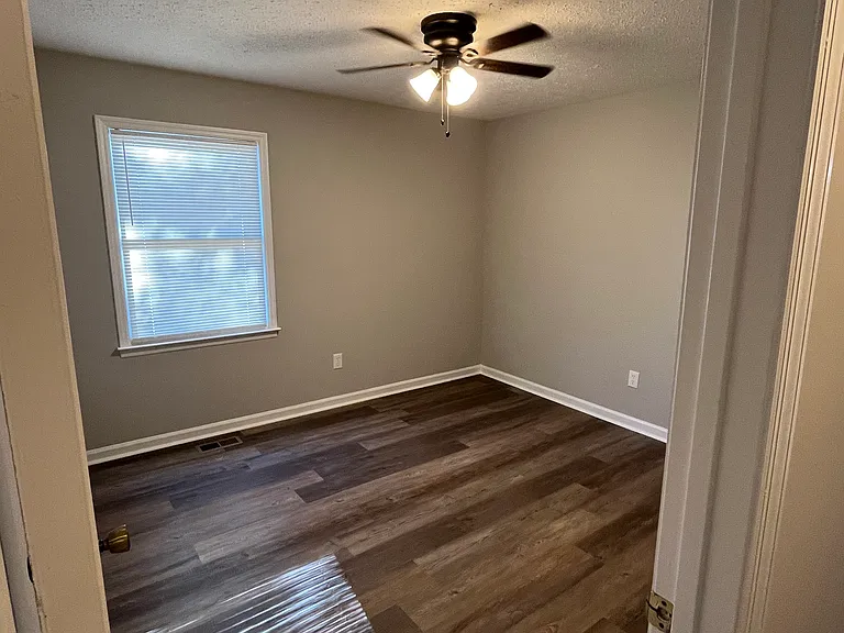 Bedroom #1
