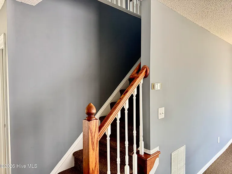 1205 Cross Creek Cir #B6 — Photo 10