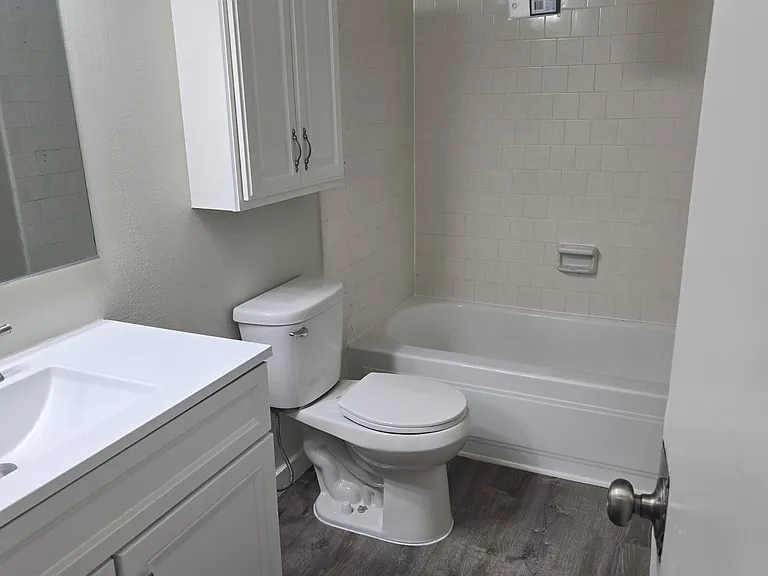 Lampson Park Homes — Photo 47
