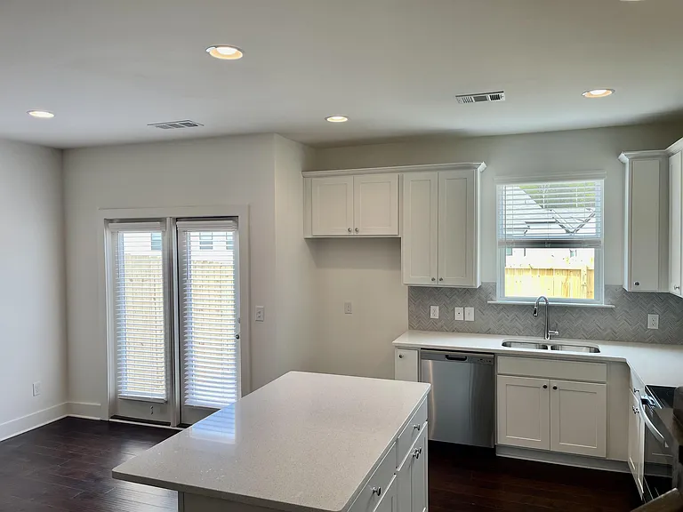 123 Auburn Run Ln #1 — Photo 23
