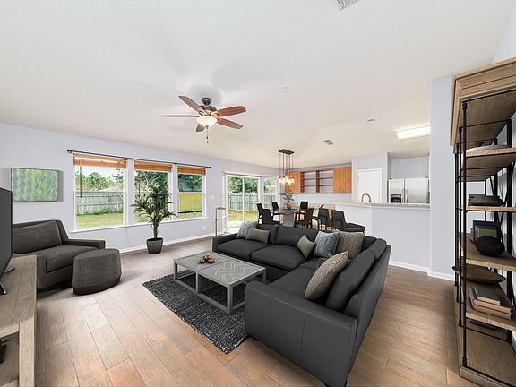 5th image of 756 Martin Lakes Dr E