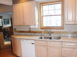 2 S Marvine Ave, Auburn, NY