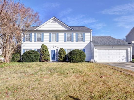 104 Trafalgar Ct, Williamsburg, VA 23185