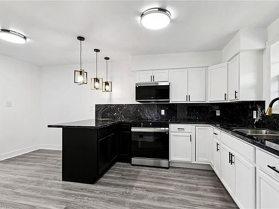 2nd image of 4859 Bundy Rd