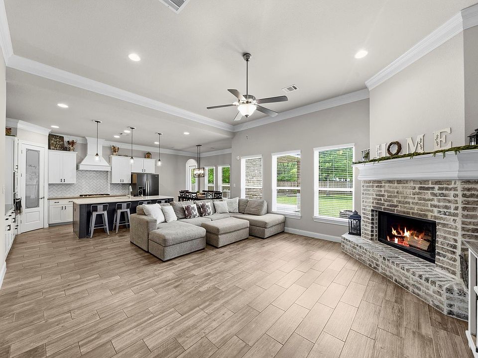 1st image of 24954 Shady Oak Dr