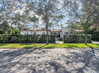 428 Giralda Ave, Coral Gables, FL 33134