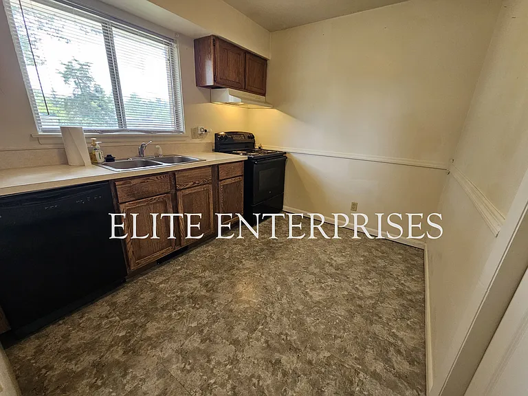 2213 W Reservoir Blvd #2213 — Photo 7