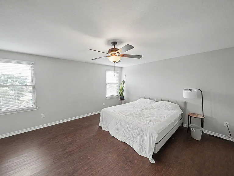 9406 Copperway — Photo 31