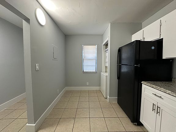 3rd image of 4881 Arjaro Dr #4773