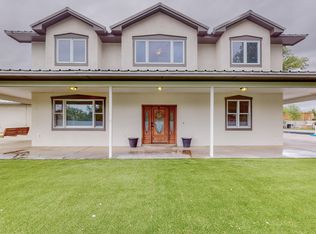 2021 Gabaldon Rd NW, Albuquerque, NM 87104