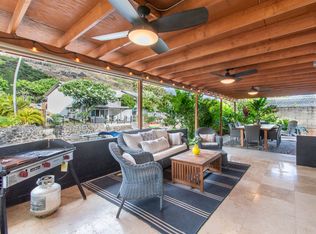 353 Awini Pl, Honolulu, HI 96825