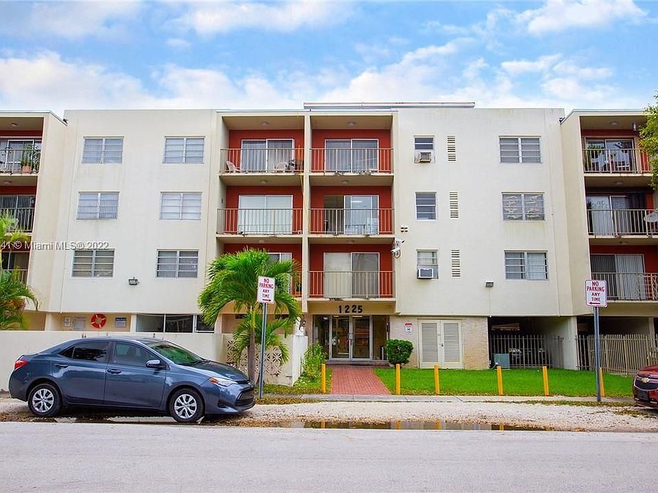 1st image of 1225 NE 124th St APT 23A