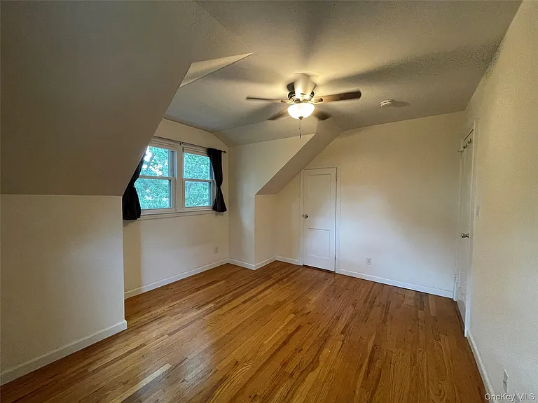 1058 Palmer Ave — Photo 10