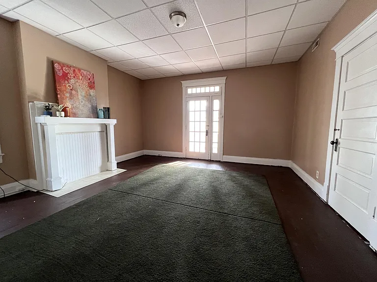 206 Walnut St — Photo 6