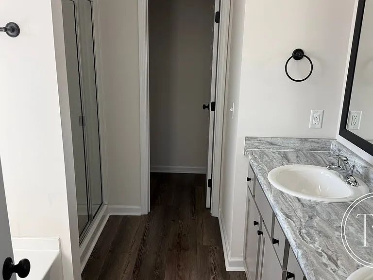 1479 SE Arnold Dr — Photo 8