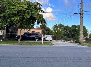 414 Phippen Waiters Rd #BU, Dania, FL 33004