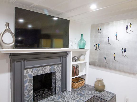 3rd image of 4408 Beck Ave #4408