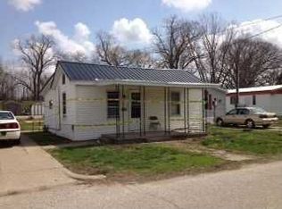 110 E Chicago Ave, Vincennes, IN 47591