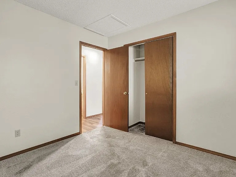 6376 Chantilly Pl — Photo 24