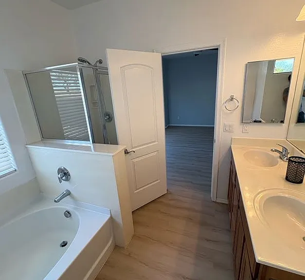 1366 E Linda Dr — Photo 17