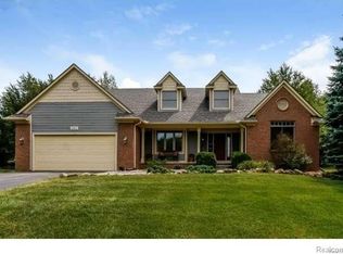 10470 Liberty Way, Davisburg, MI 48350