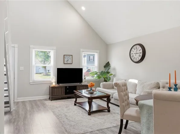 4115 Eastham Rd, Virginia Beach, VA 23453