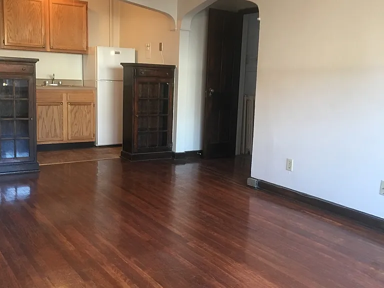 1514 E Long St — Photo 20