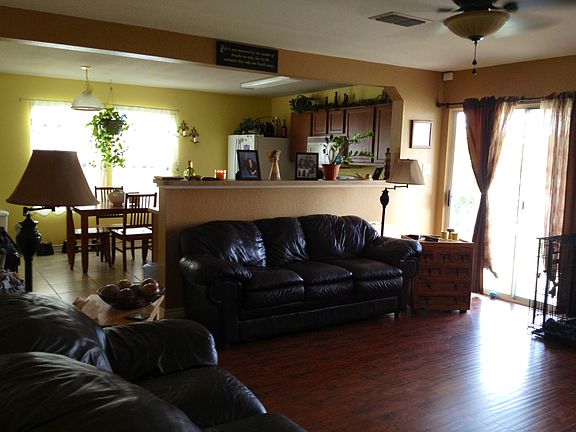 4th image of 9719 Woodland Pnes