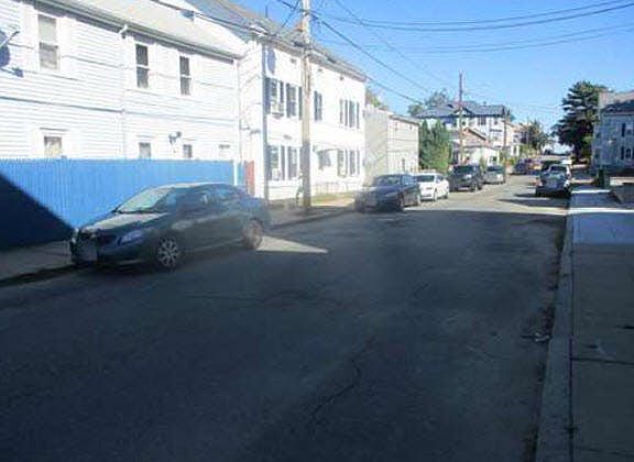 4th image of 351 Tecumseh St